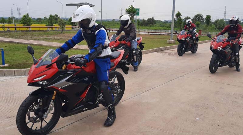 3 Rider AHC Jajal All New Honda CBR150R