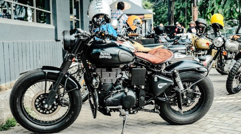 Royal Enfield Custom Ride