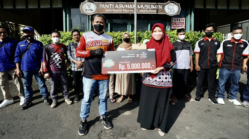 Berbagi itu Indah