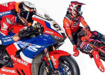 Logo “One Heart.”