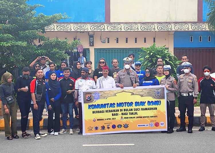 Komunitas Motor Biak