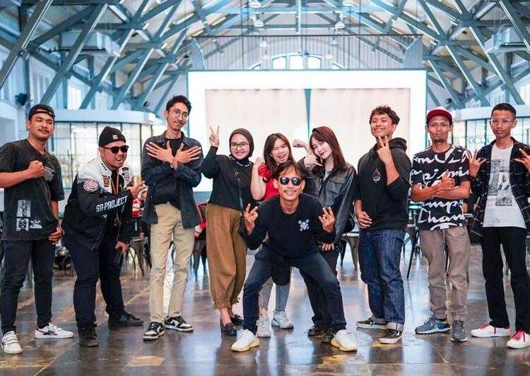Komunitas Clafiast