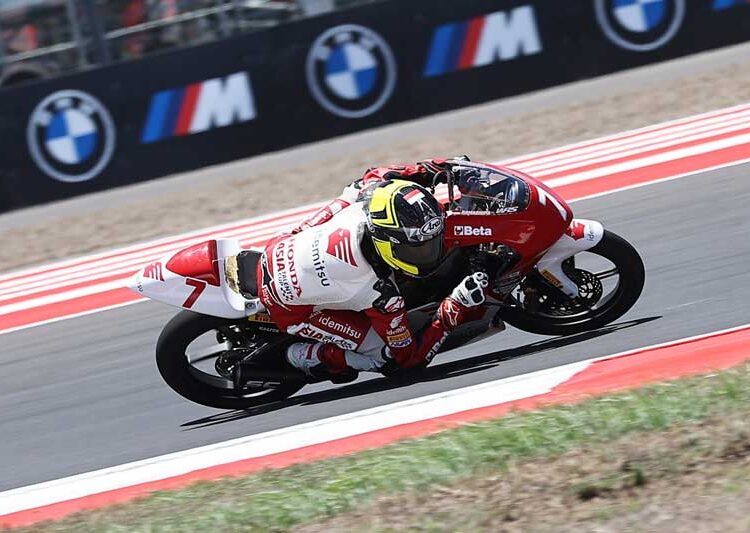Pebalap Astra Honda