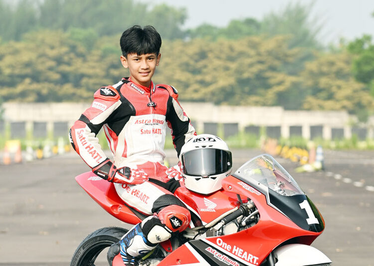 Pebalap Astra Honda