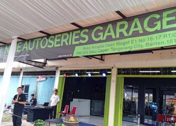 Nine Autoseries Garage