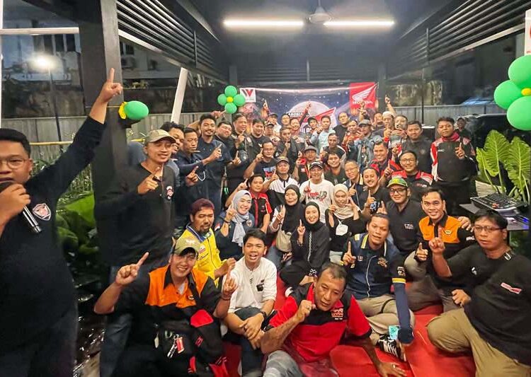 17 Tahun AHJ