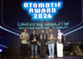 Geely Starray EM-i dan Geely EX2 Raih Penghargaan di Ajang OTOMOTIF Award 2026