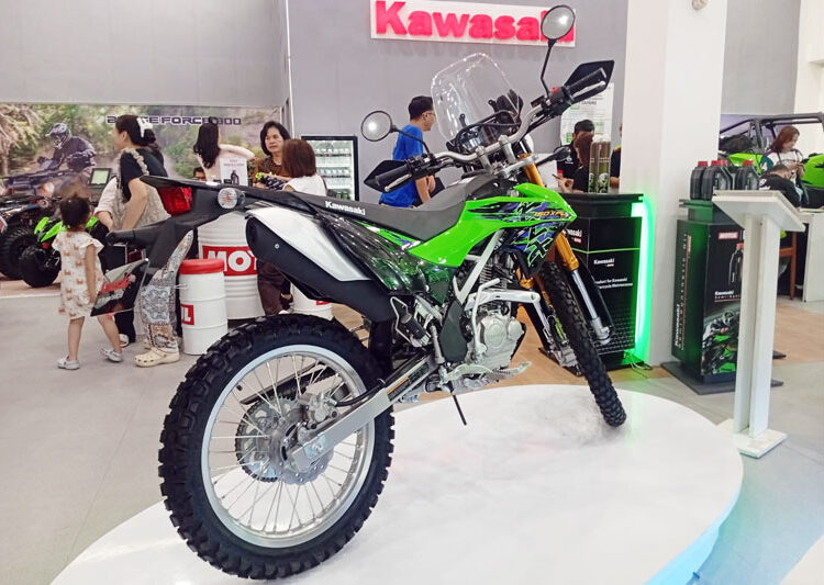 KLX150
